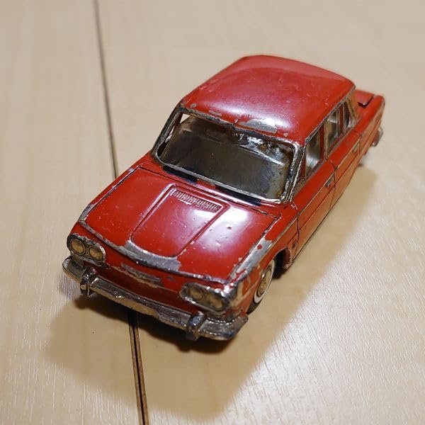 Amazon.co.jp: モデルペット 26 HINO 日野コンテッサ 1300